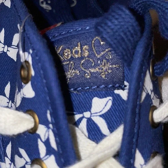 Keds Taylor Swift Navy Blue Floral Canvas Sneakers 9.5 new! - Picture 6 of 7